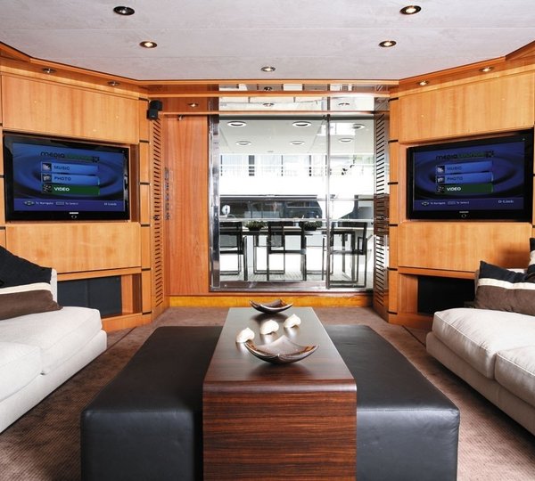 Luck Image Gallery Luxury Yacht Browser By Charterworld Superyacht